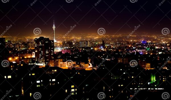 منظره شهر تهران در شب- عکس و وکتور 
